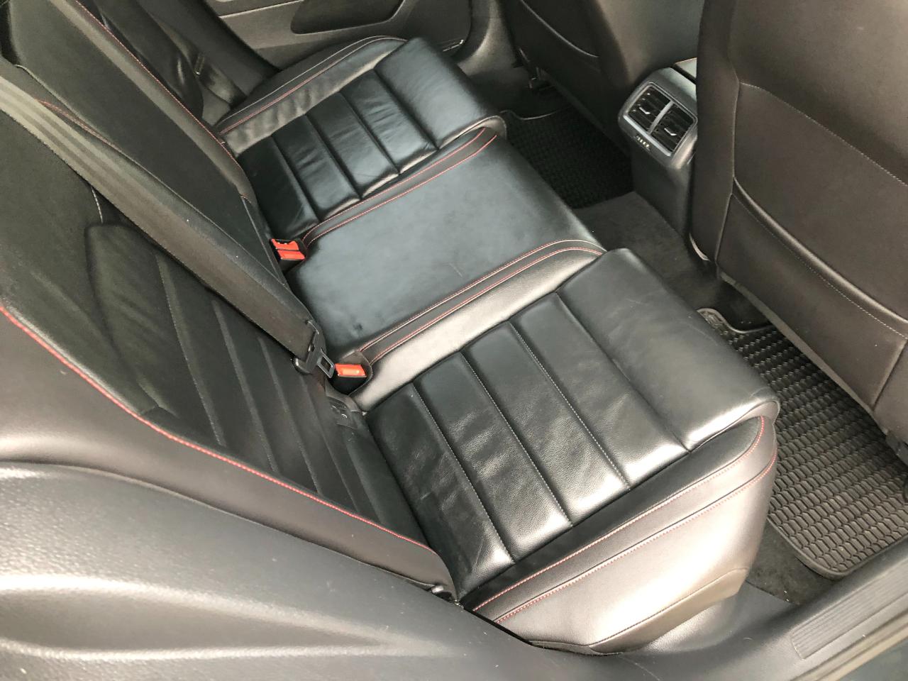 Volkswagen GTI SE 6M 4-Door 2015