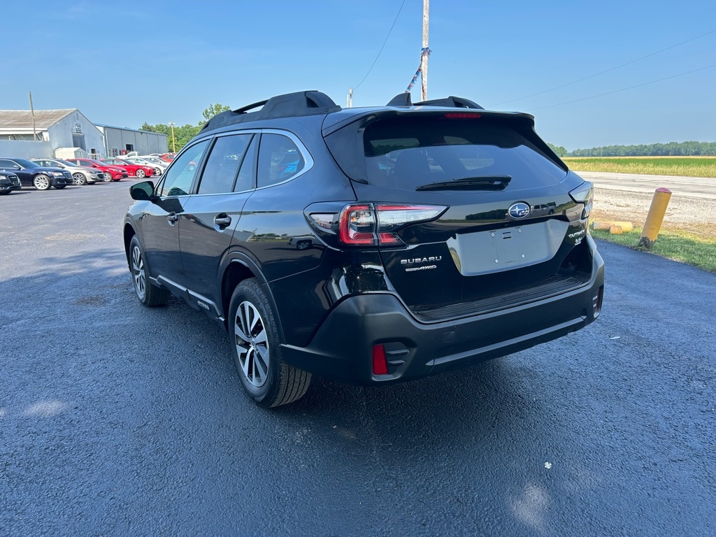 Subaru Outback  2021