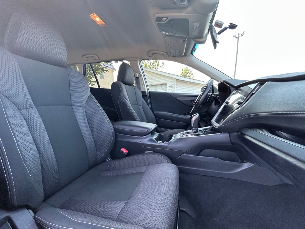 Subaru Outback  2021