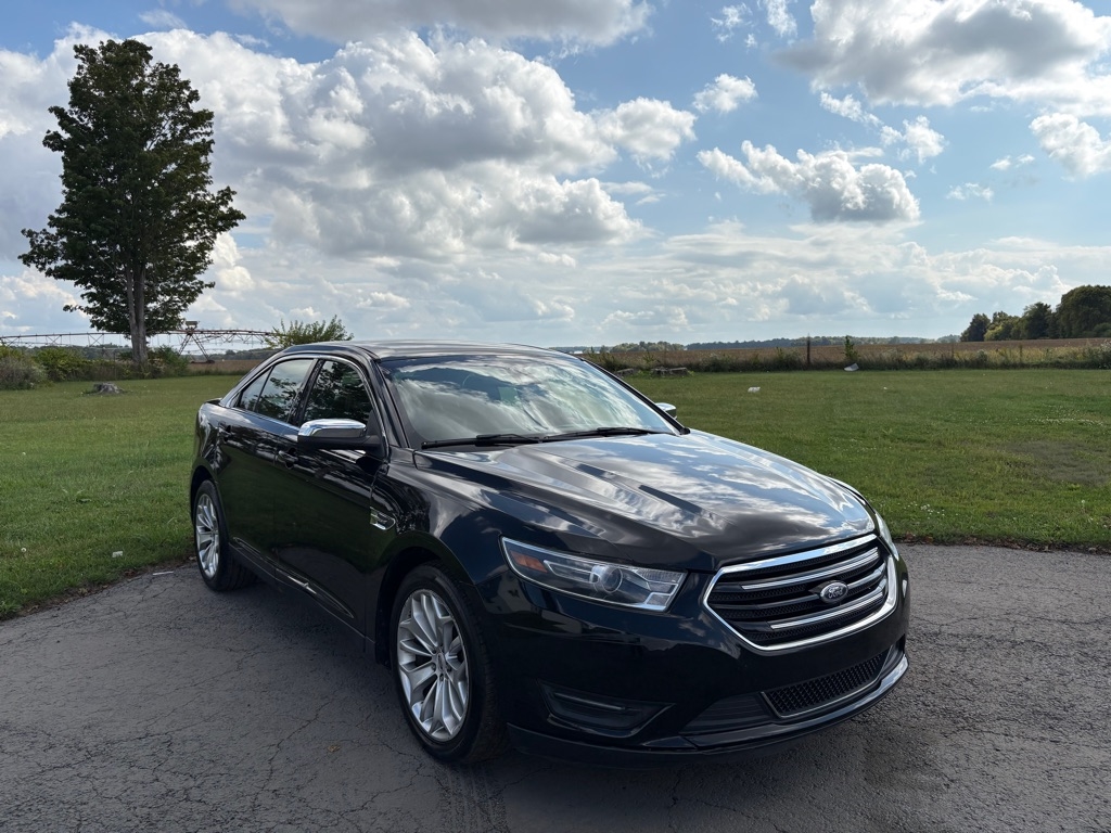 2017 Ford Taurus LIMITED