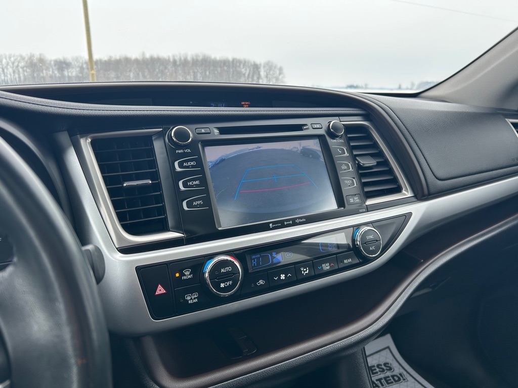 Toyota Highlander  2016