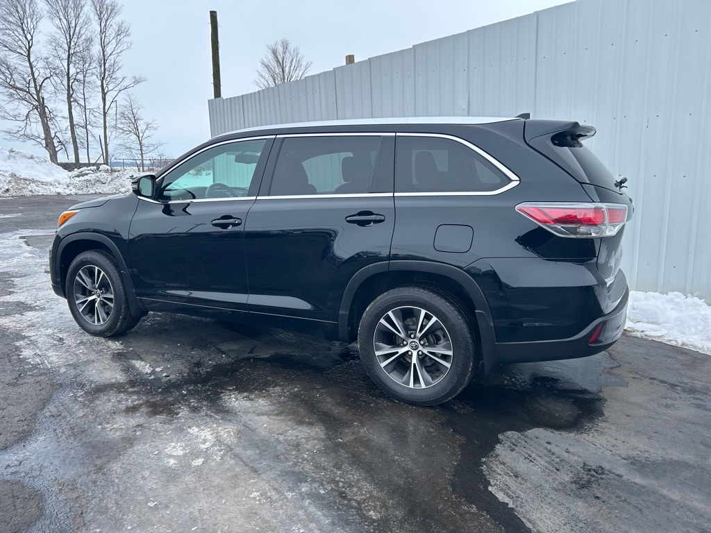 Toyota Highlander  2016