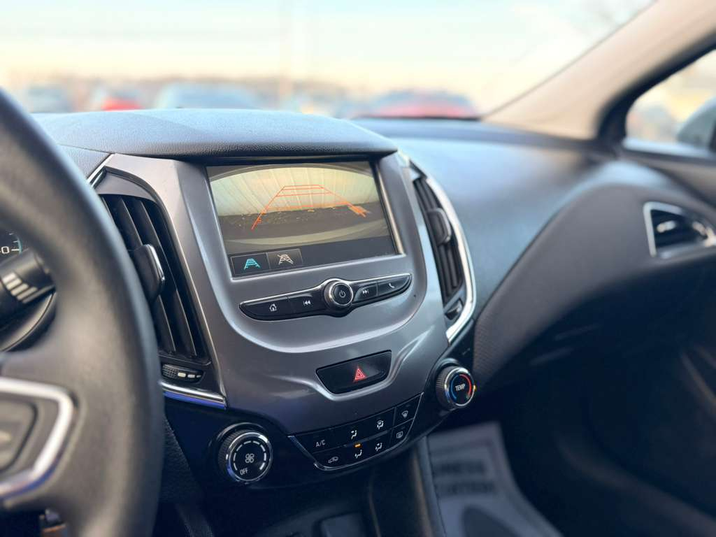 Chevrolet Cruze  2018