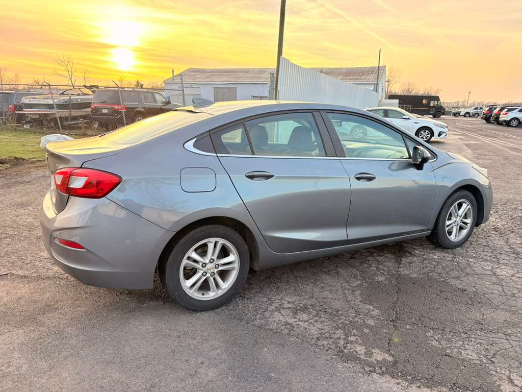 Chevrolet Cruze  2018