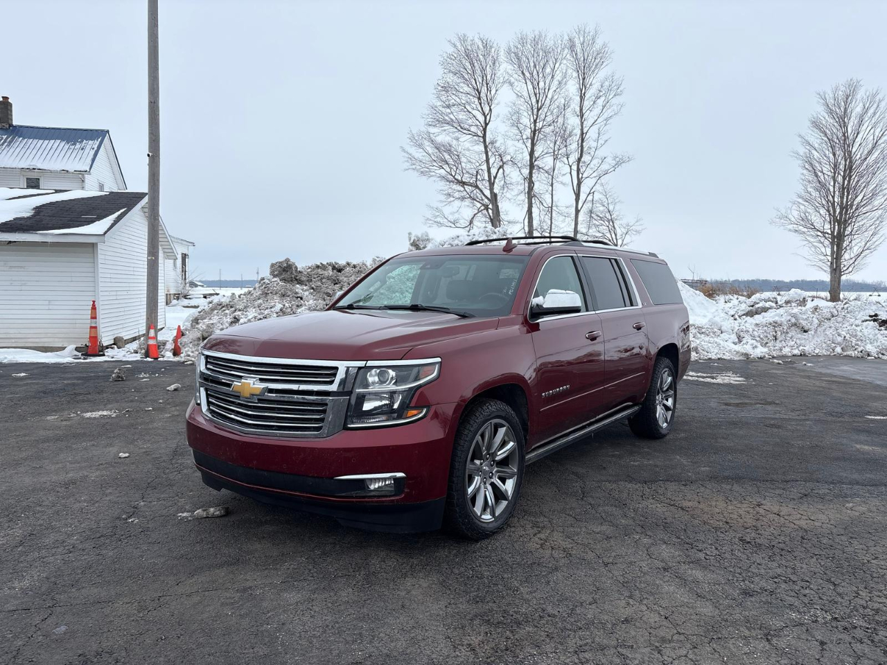 Chevrolet Suburban  2016