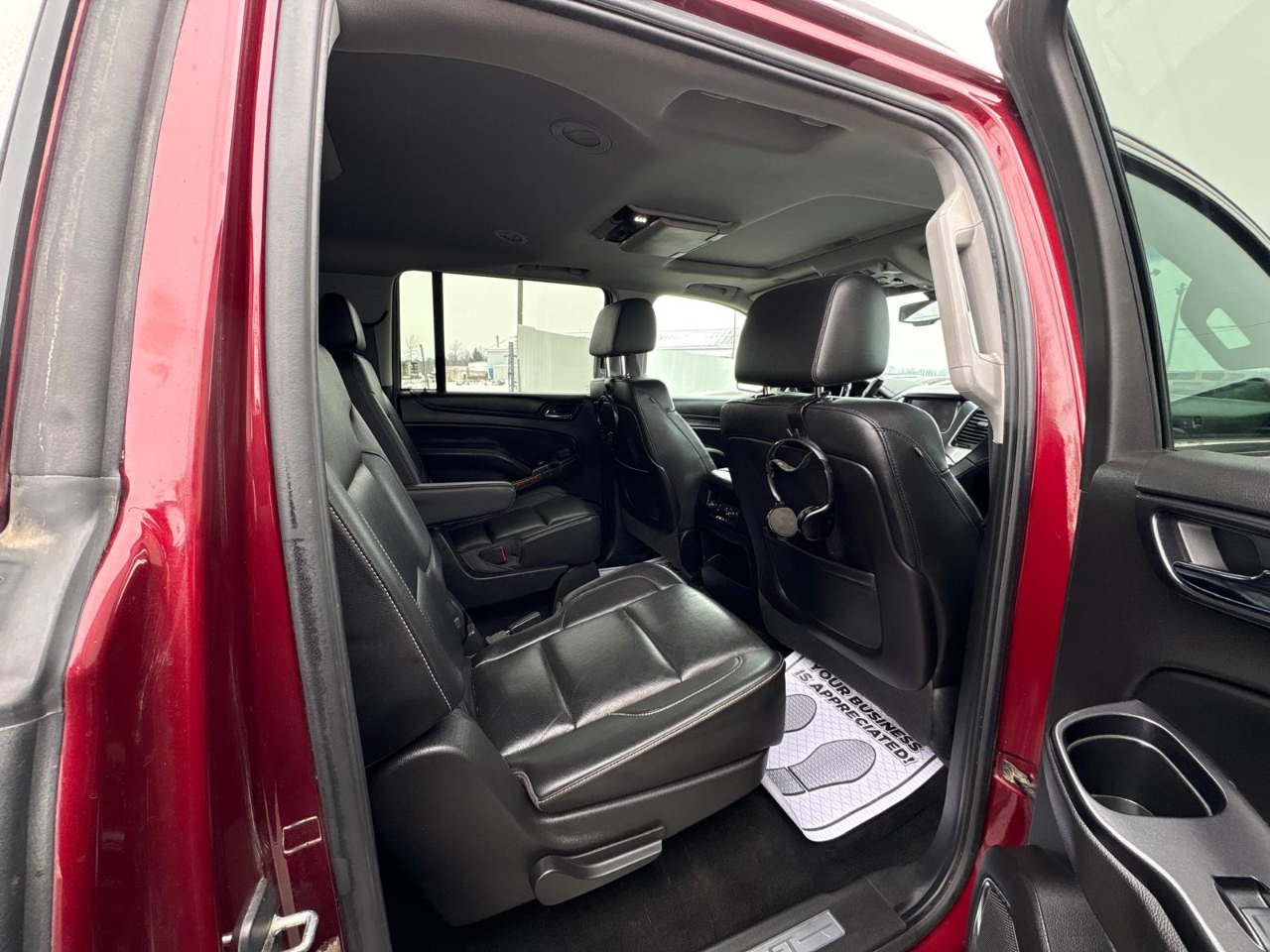 Chevrolet Suburban  2016