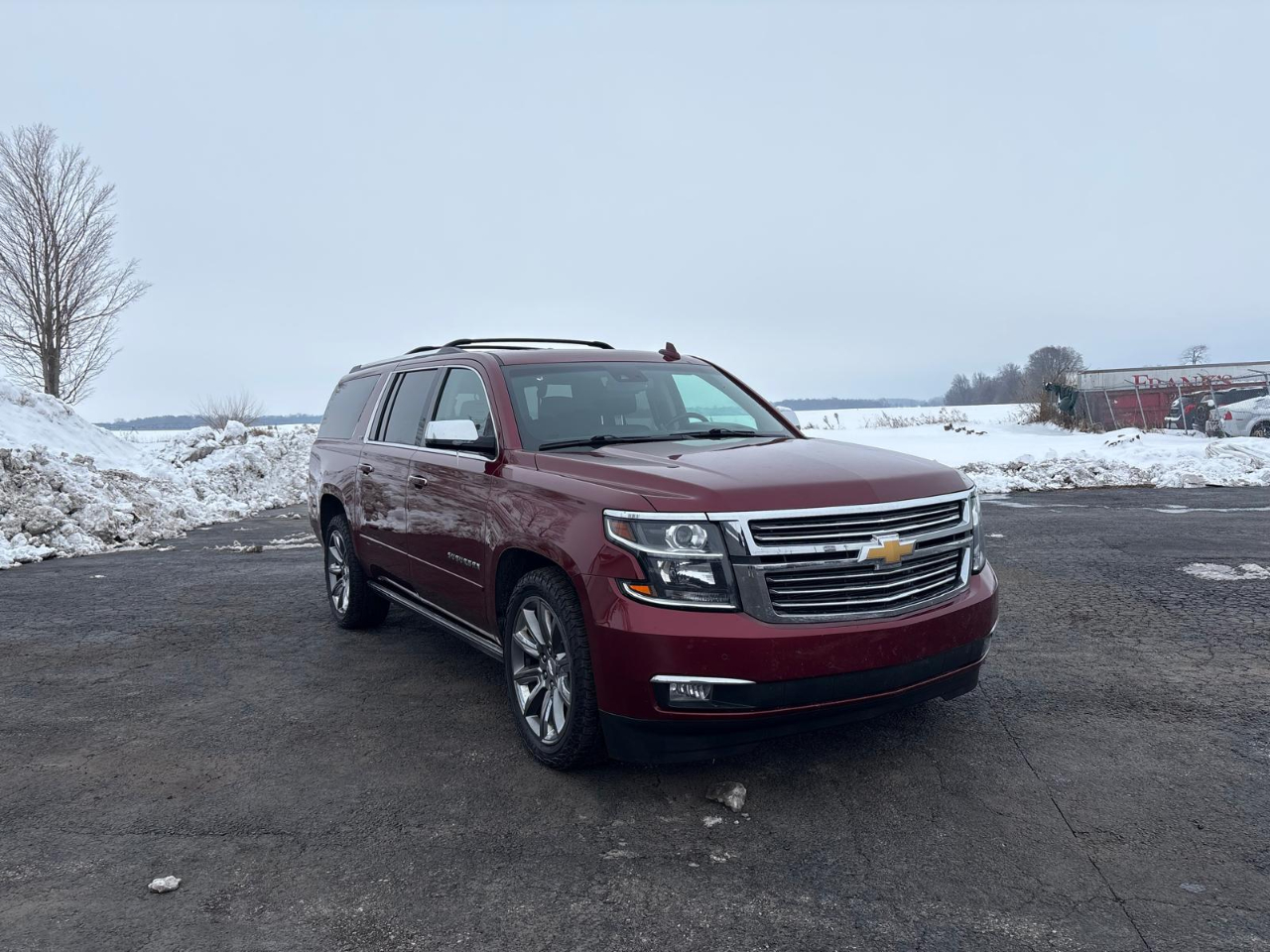 Chevrolet Suburban  2016