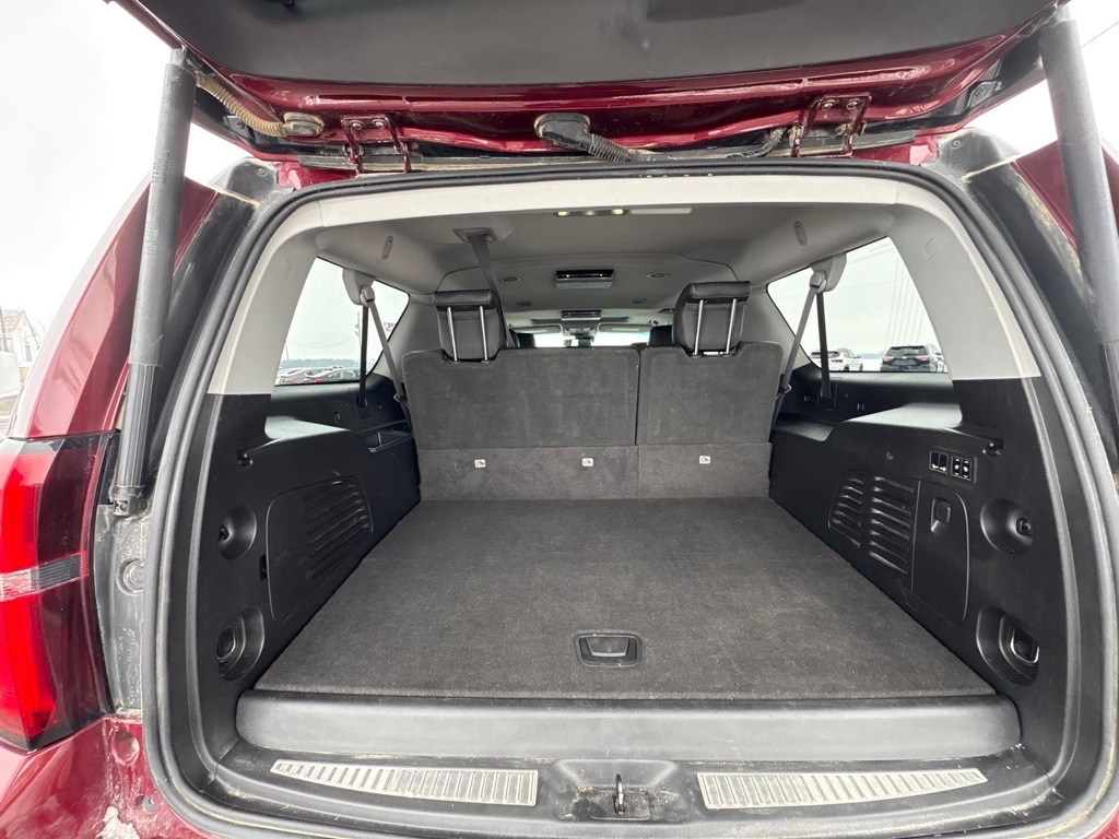 Chevrolet Suburban  2016