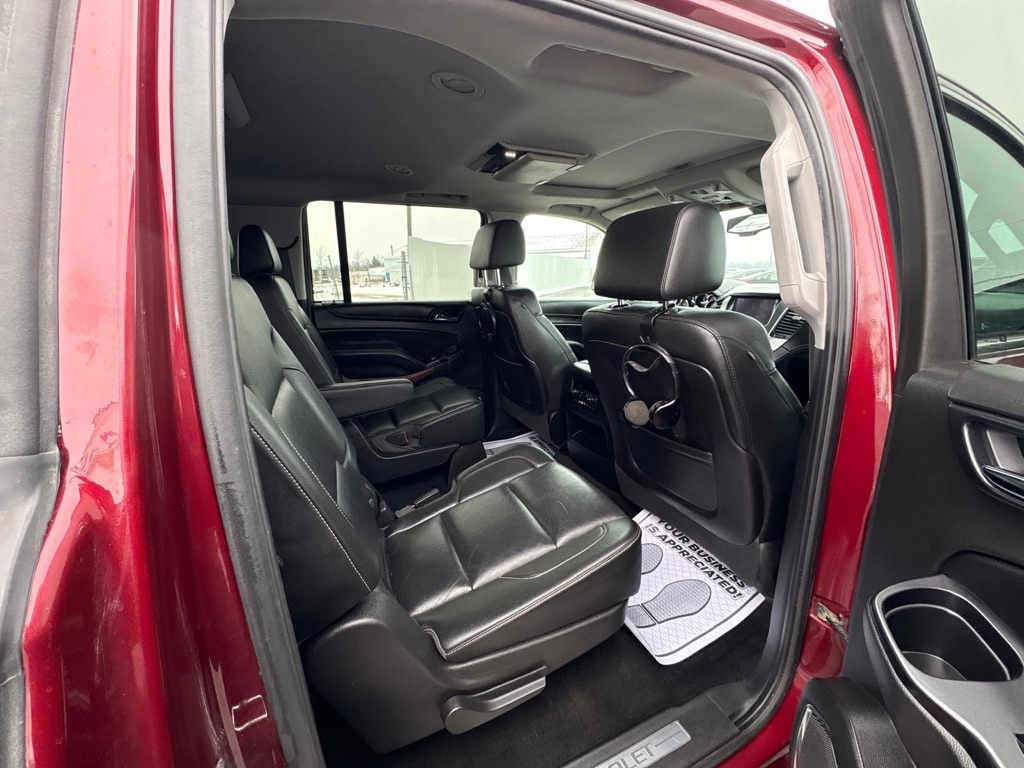 Chevrolet Suburban  2016