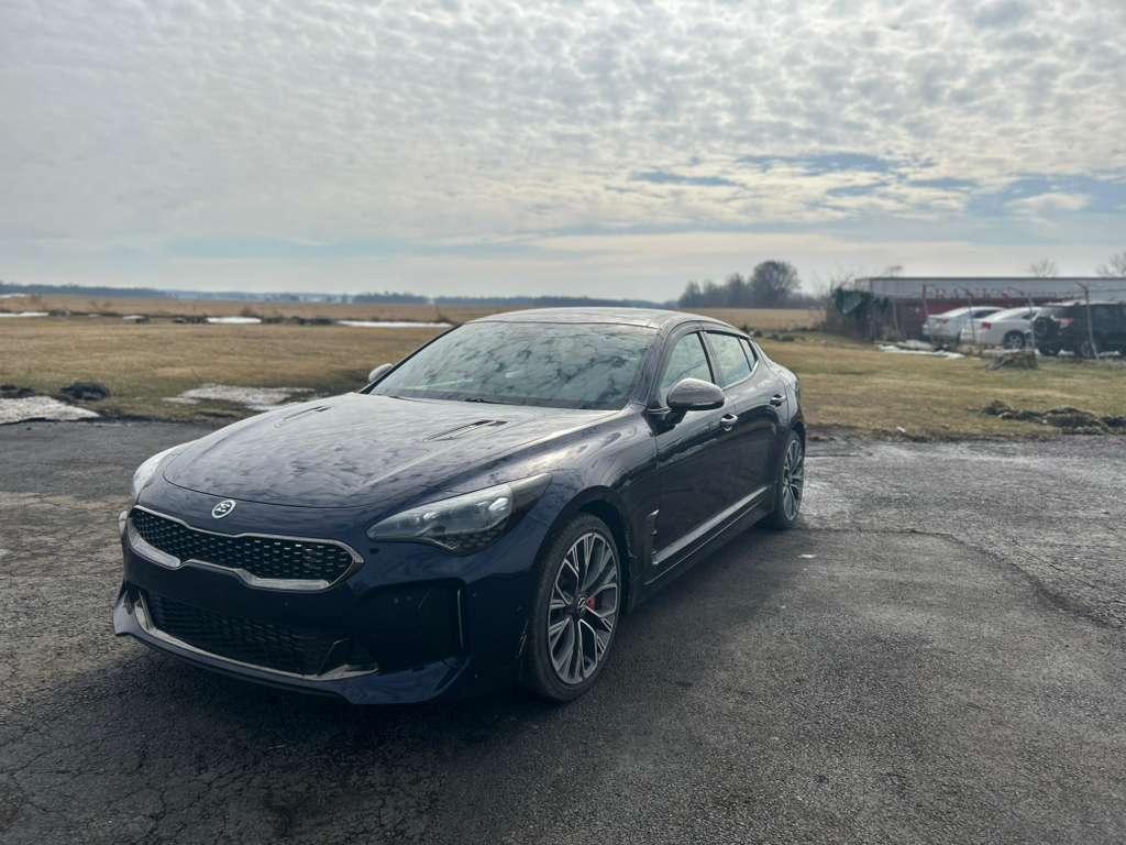Kia Stinger  2020