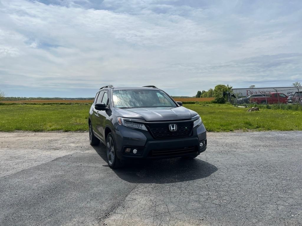 2019 Honda Passport 3.5 Touring 4WD Auto's photo