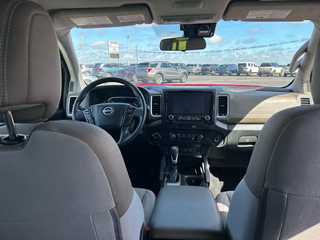Nissan Frontier  2022