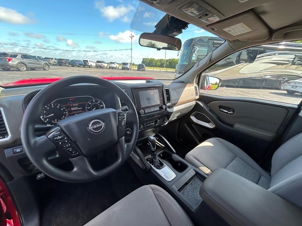 Nissan Frontier  2022