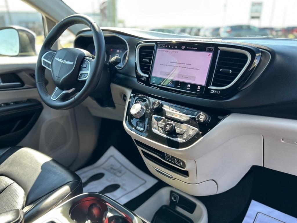 Chrysler Pacifica  2023