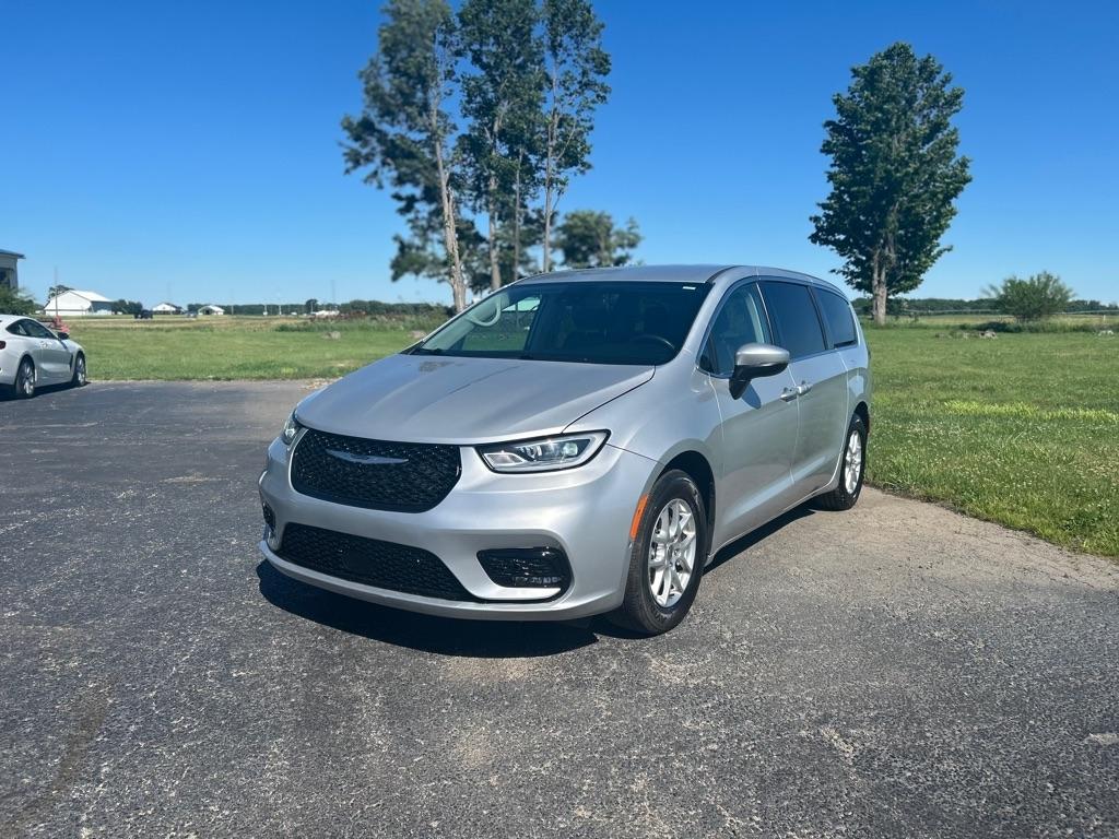 Chrysler Pacifica  2023