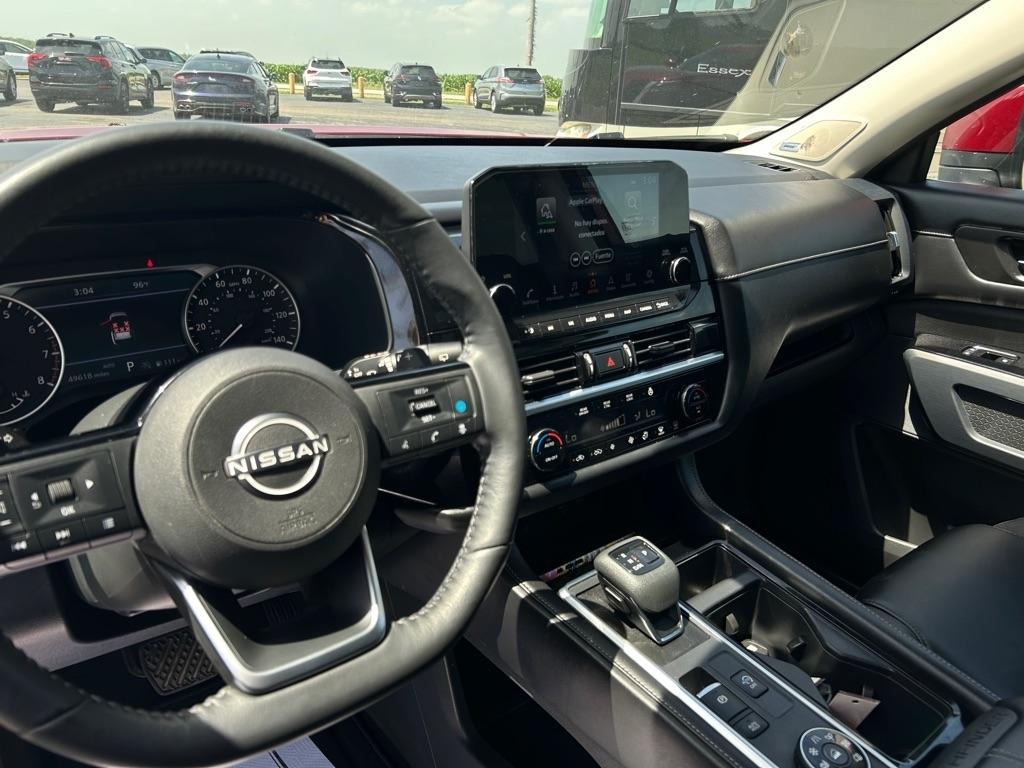 Nissan Pathfinder  2023