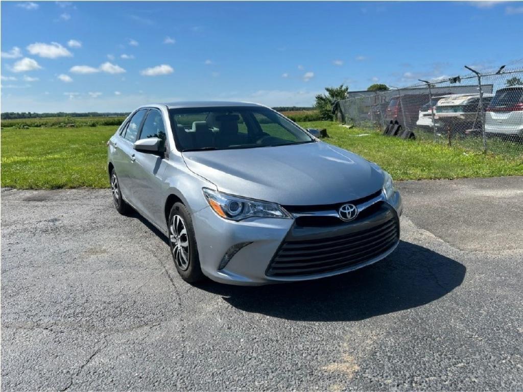 Toyota Camry  2015