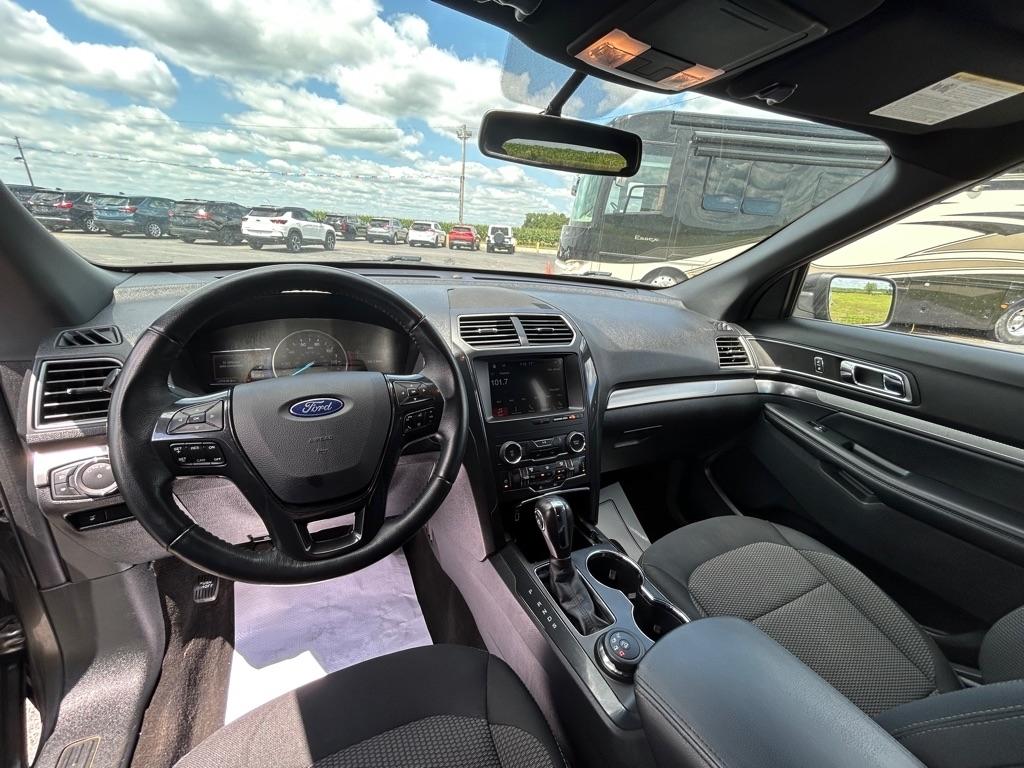 Ford Explorer  2019