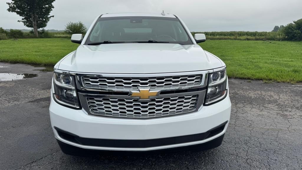 Chevrolet Suburban  2017