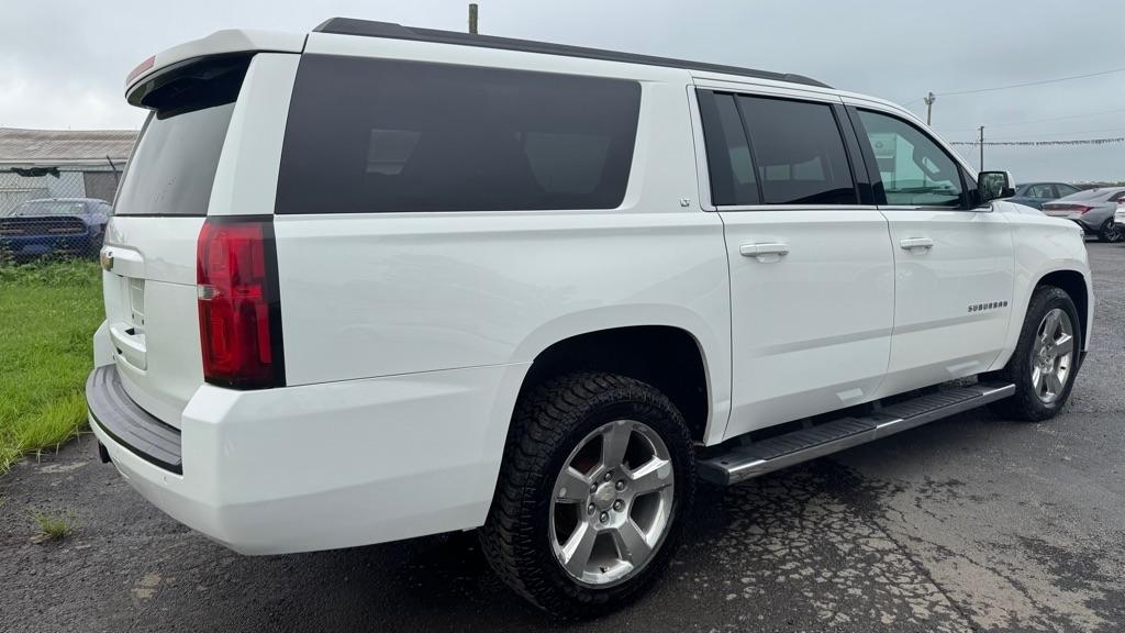 Chevrolet Suburban  2017