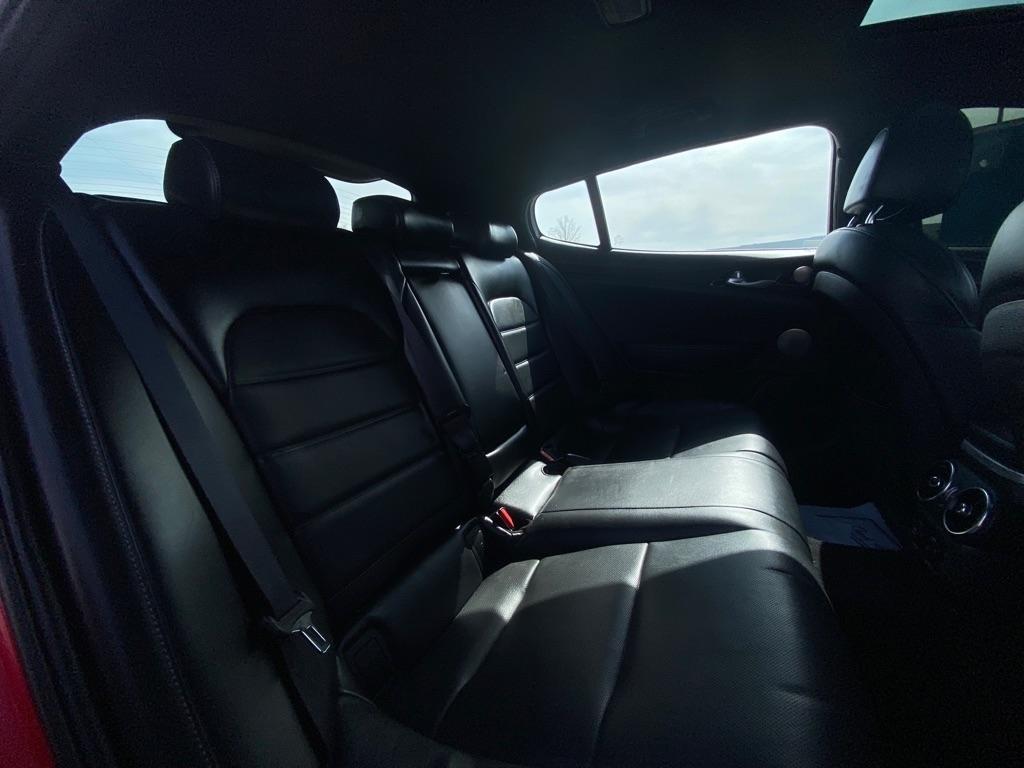 Kia Stinger  2018