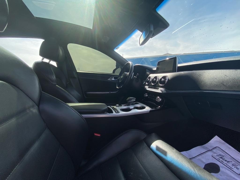 Kia Stinger  2018