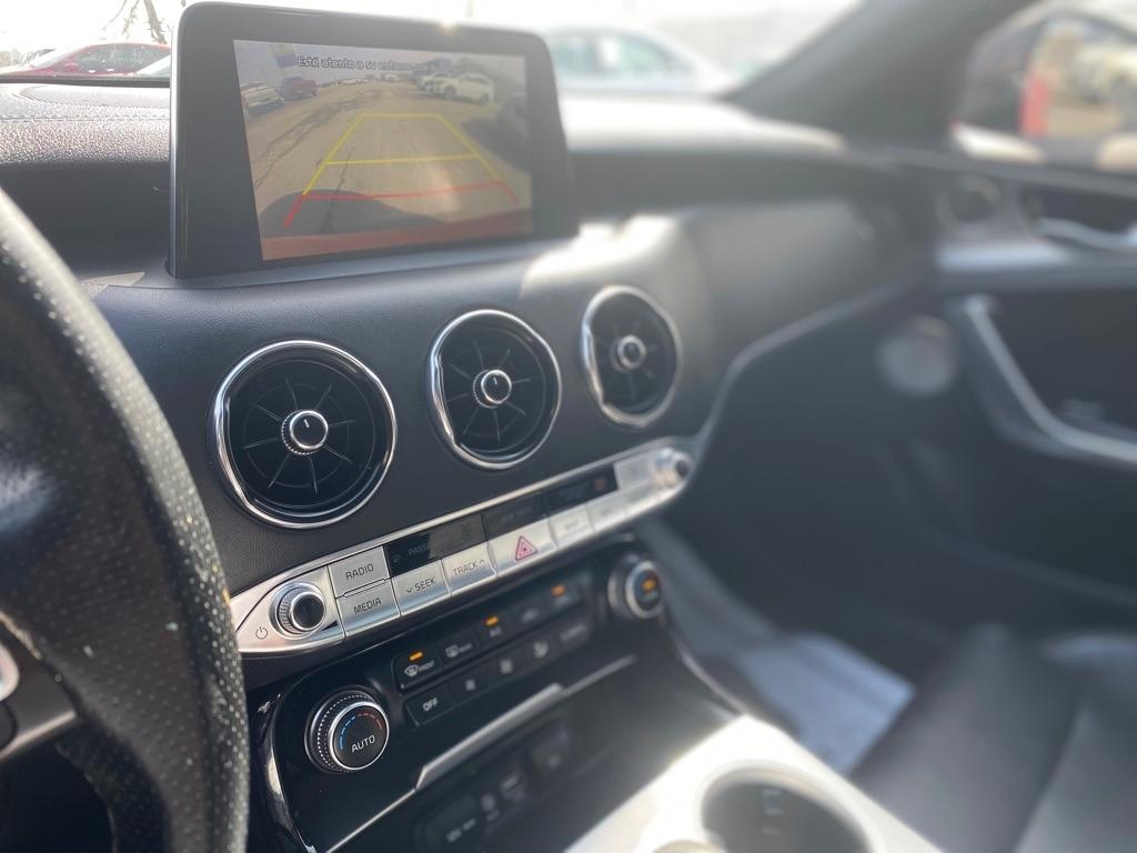 Kia Stinger  2018