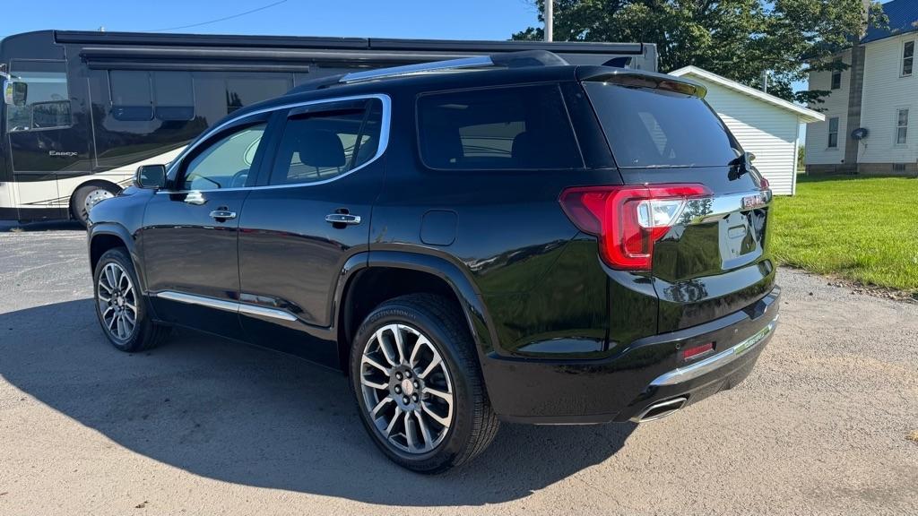 GMC Acadia  2021