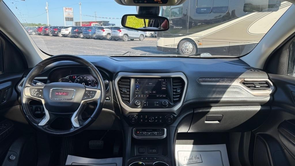 GMC Acadia  2021