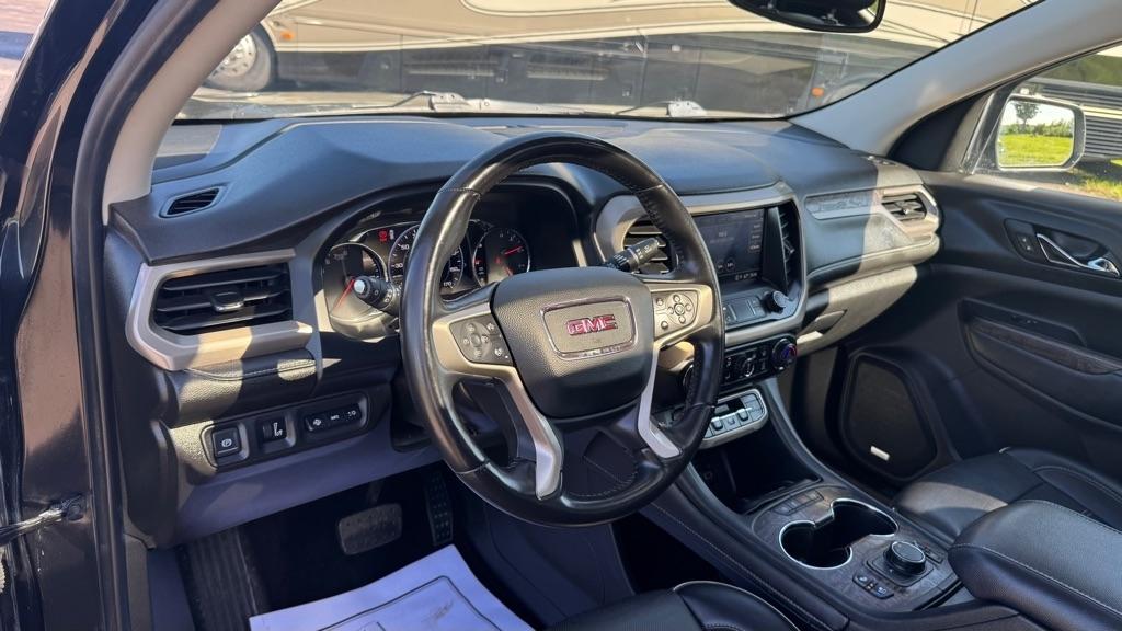 GMC Acadia  2021