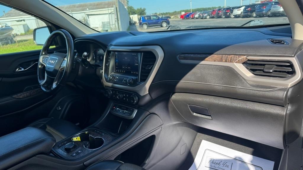 GMC Acadia  2021