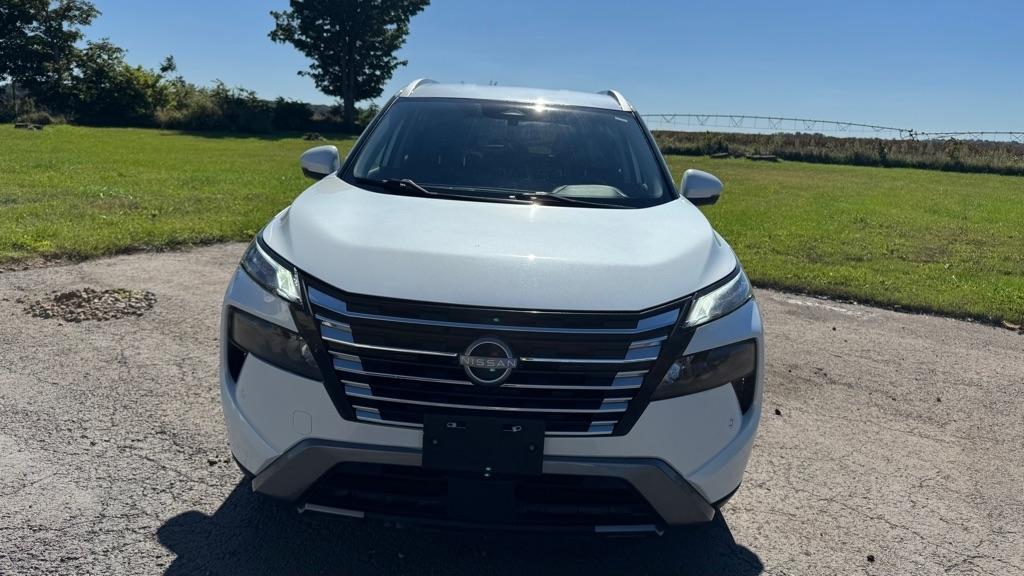 Nissan Rogue  2024