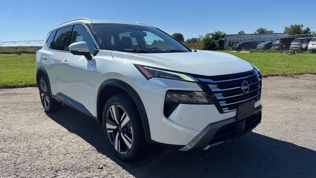 Nissan Rogue  2024