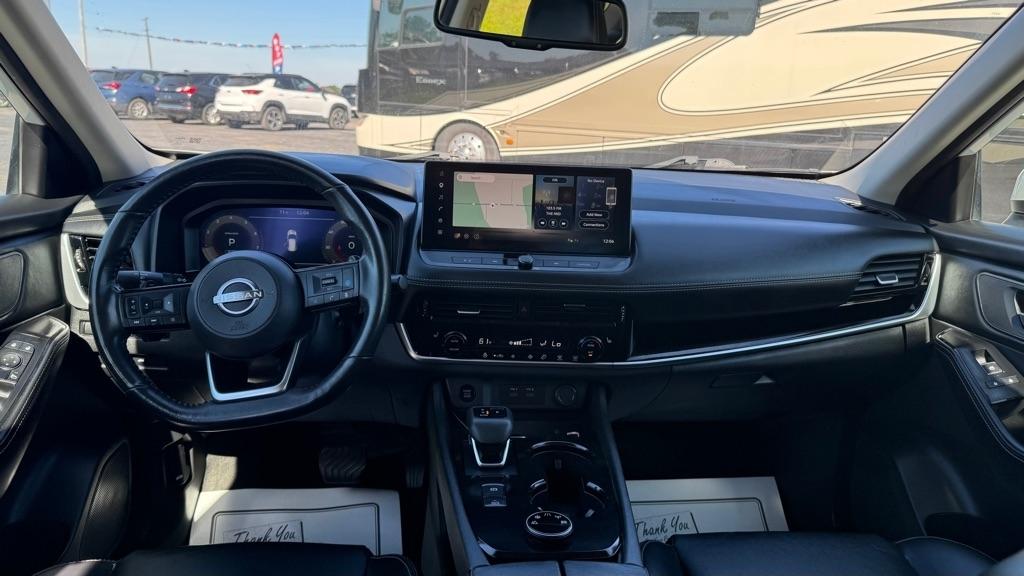 Nissan Rogue  2024