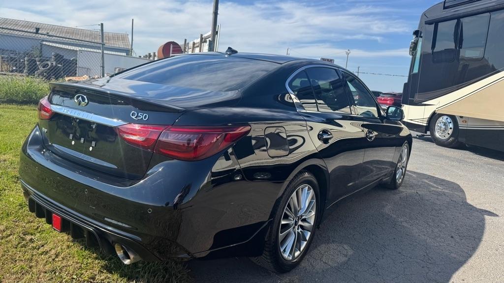 Infiniti Q50  2022