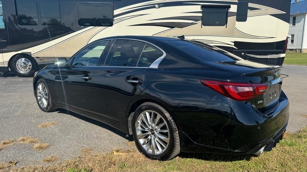 Infiniti Q50  2022