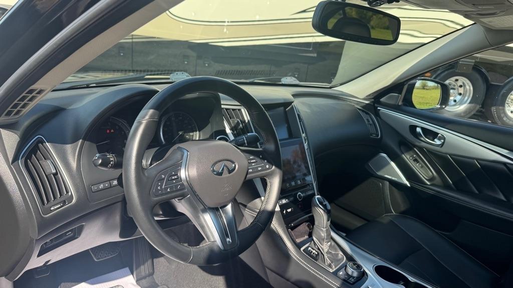 Infiniti Q50  2022