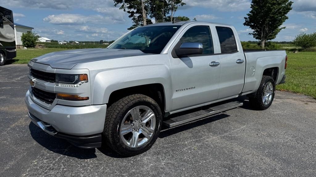 Chevrolet Silverado 1500  2018