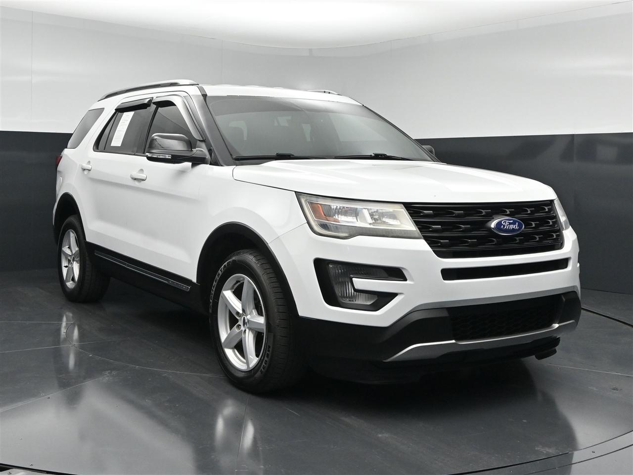 Ford Explorer XLT 4WD 2017