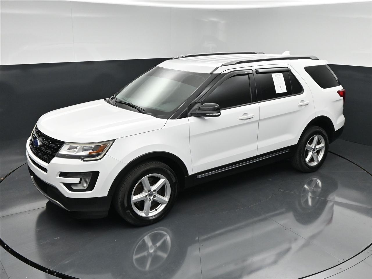 Ford Explorer XLT 4WD 2017