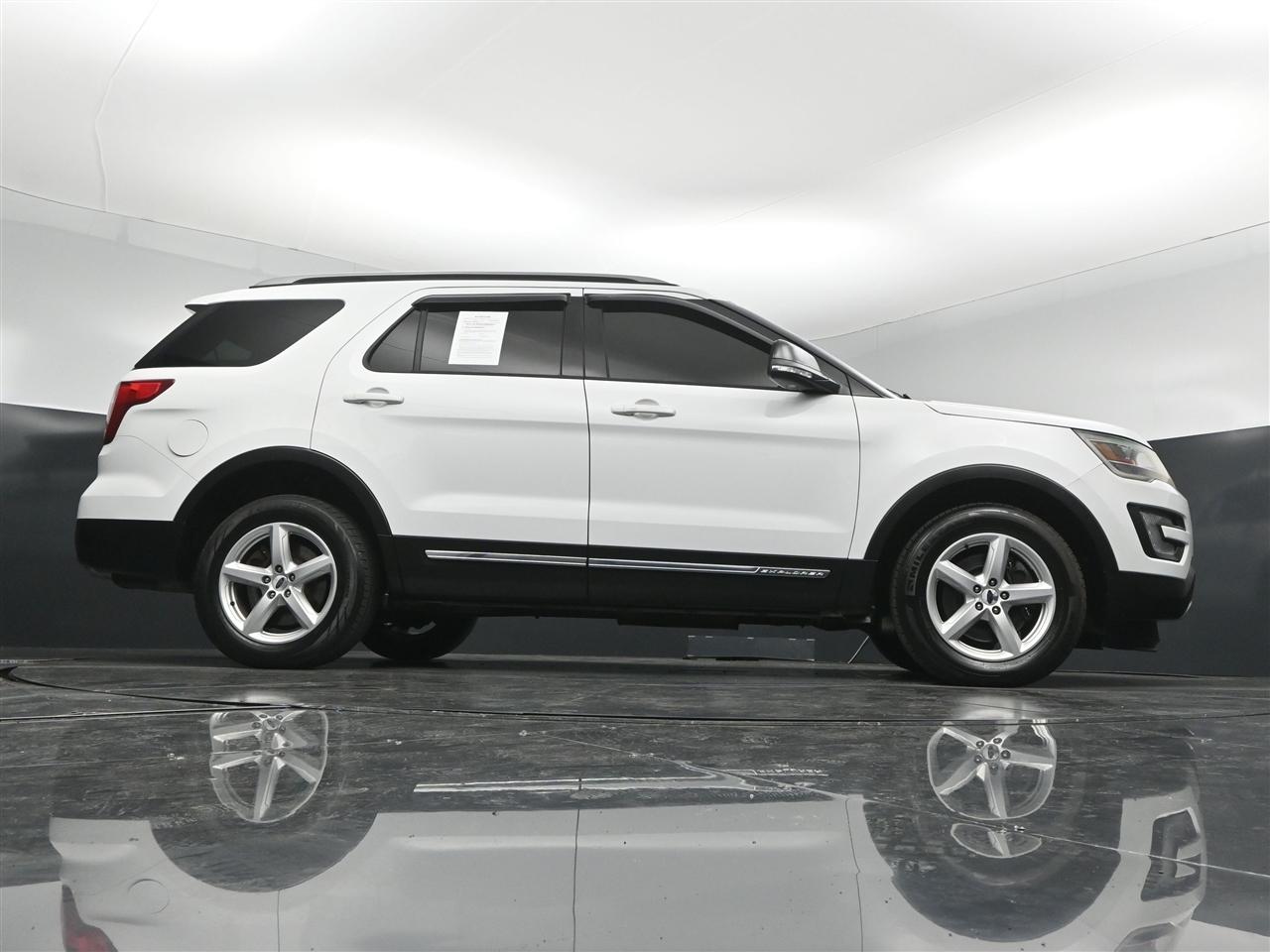 Ford Explorer XLT 4WD 2017