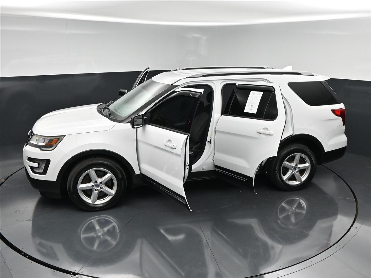 Ford Explorer XLT 4WD 2017