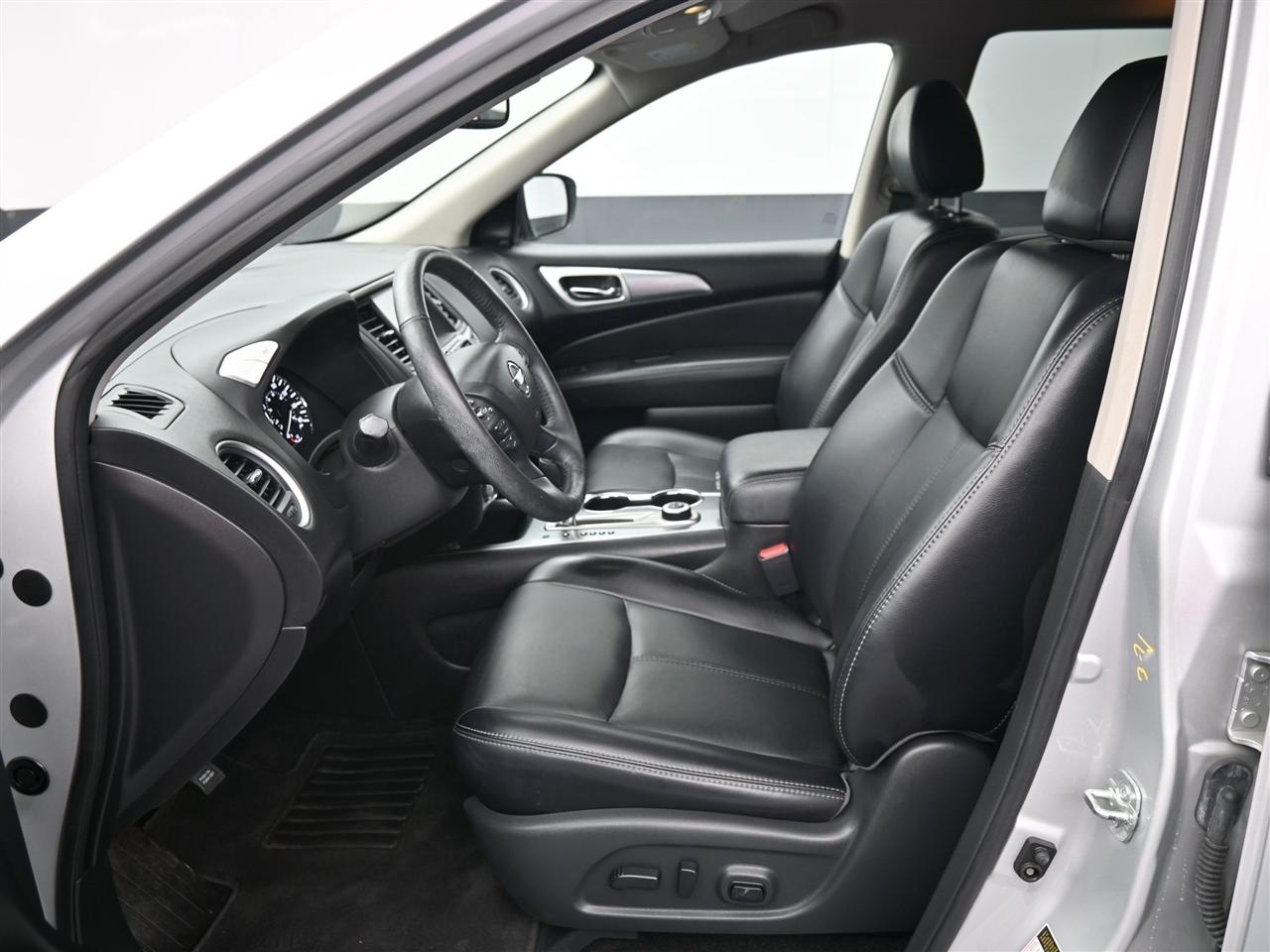 Nissan Pathfinder SL 4WD 2019