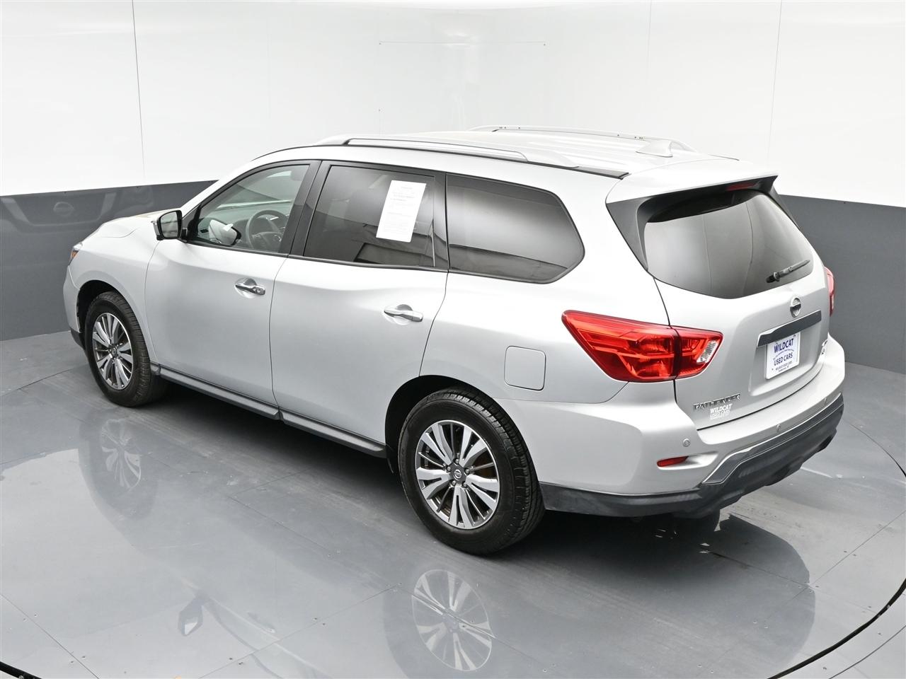 Nissan Pathfinder SL 4WD 2019