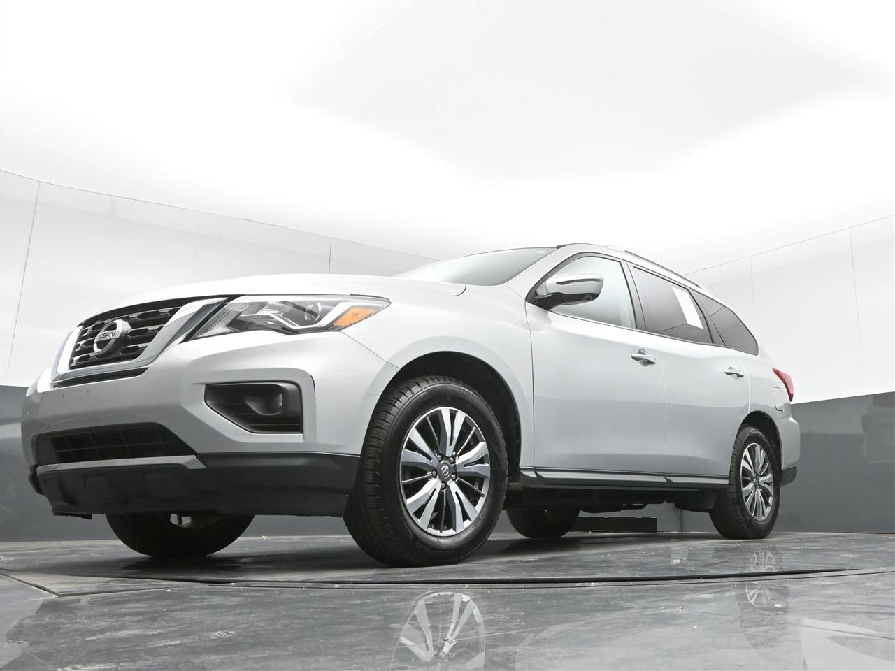Nissan Pathfinder SL 4WD 2019