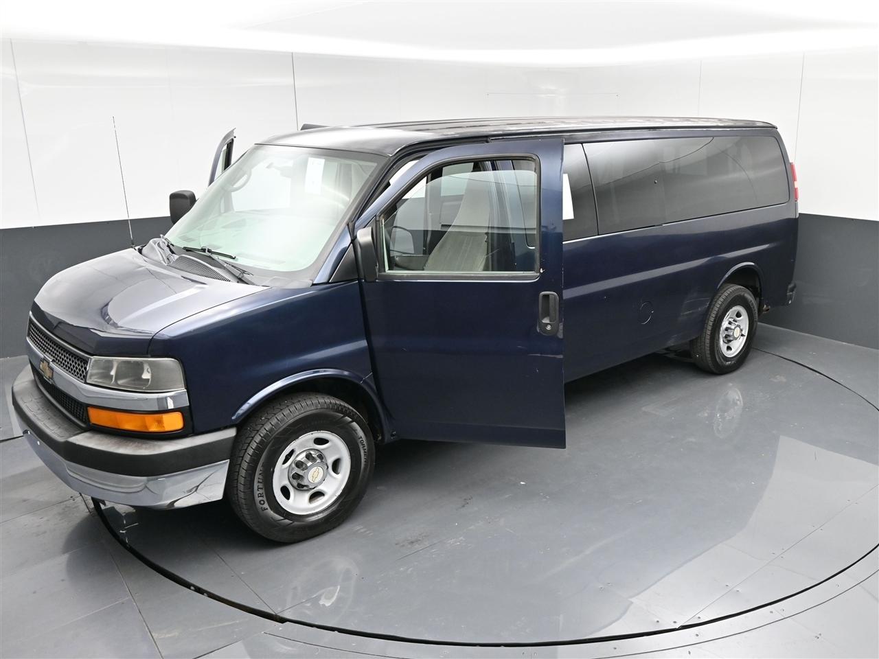 Chevrolet Express LT 3500 Extended 2014