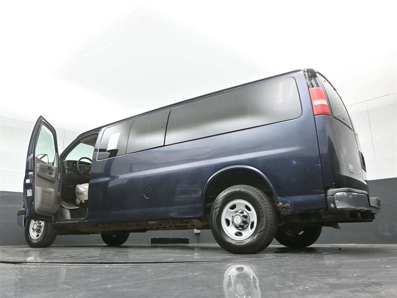 Chevrolet Express LT 3500 Extended 2014