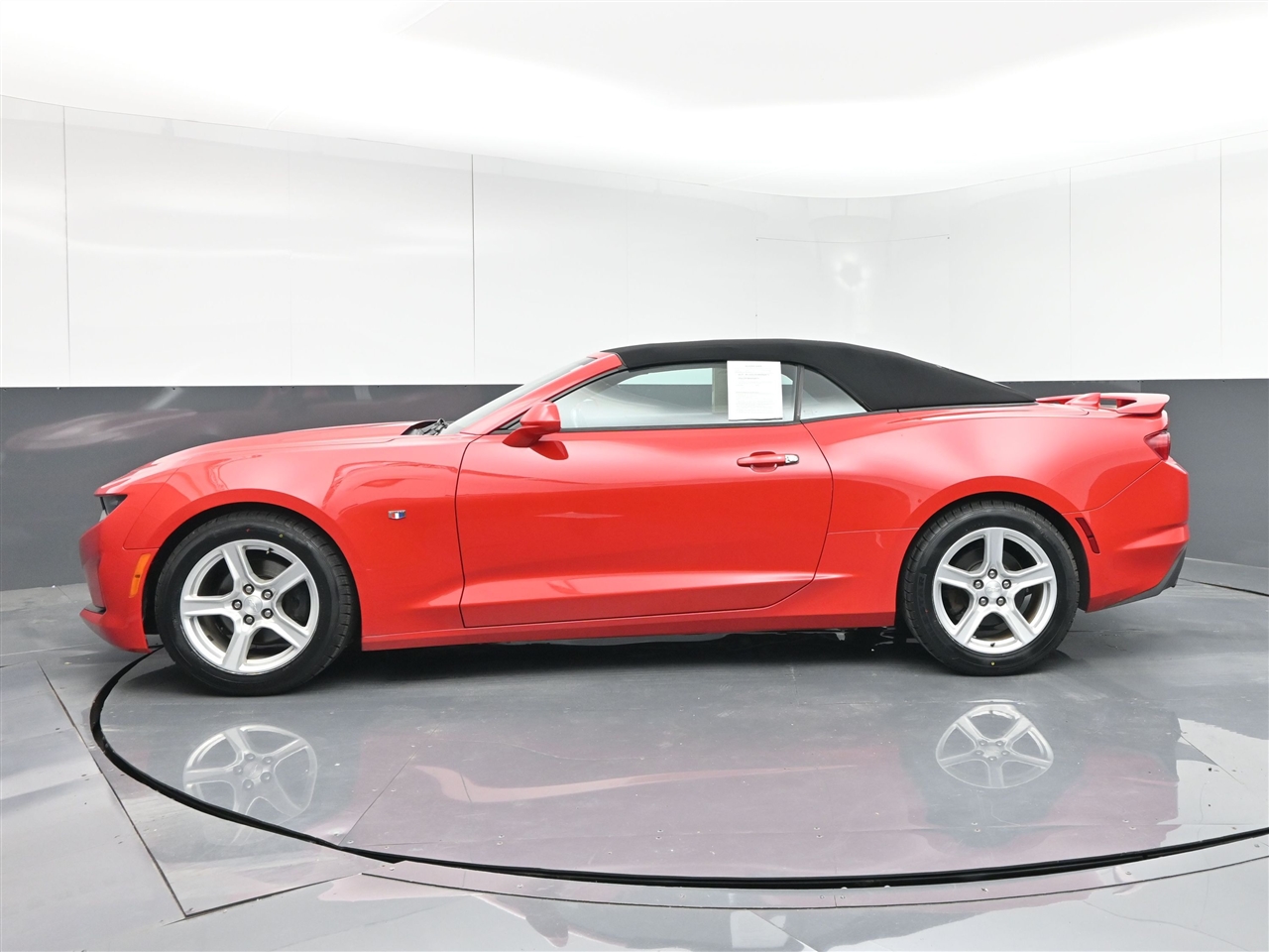 Chevrolet Camaro 1LT Convertible 8A 2019