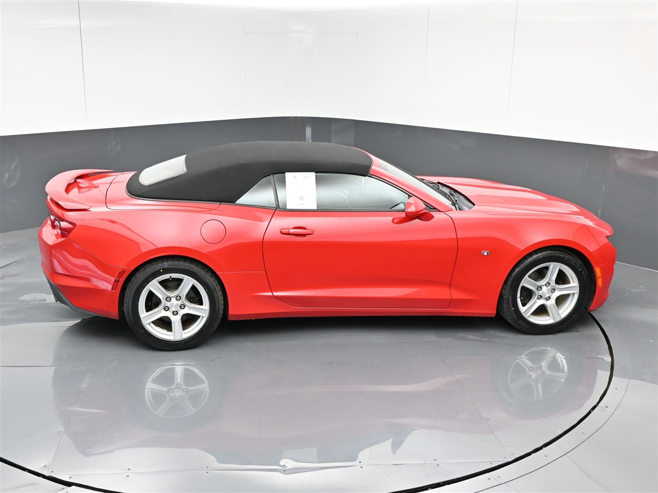 Chevrolet Camaro 1LT Convertible 8A 2019