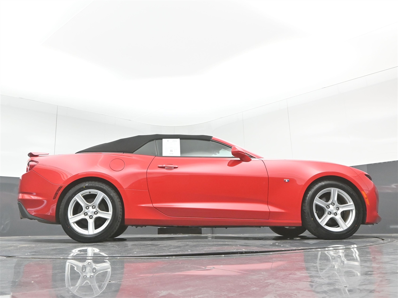 Chevrolet Camaro 1LT Convertible 8A 2019
